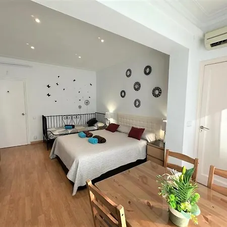Oda ve Kahvaltı Mallorca Barselona
